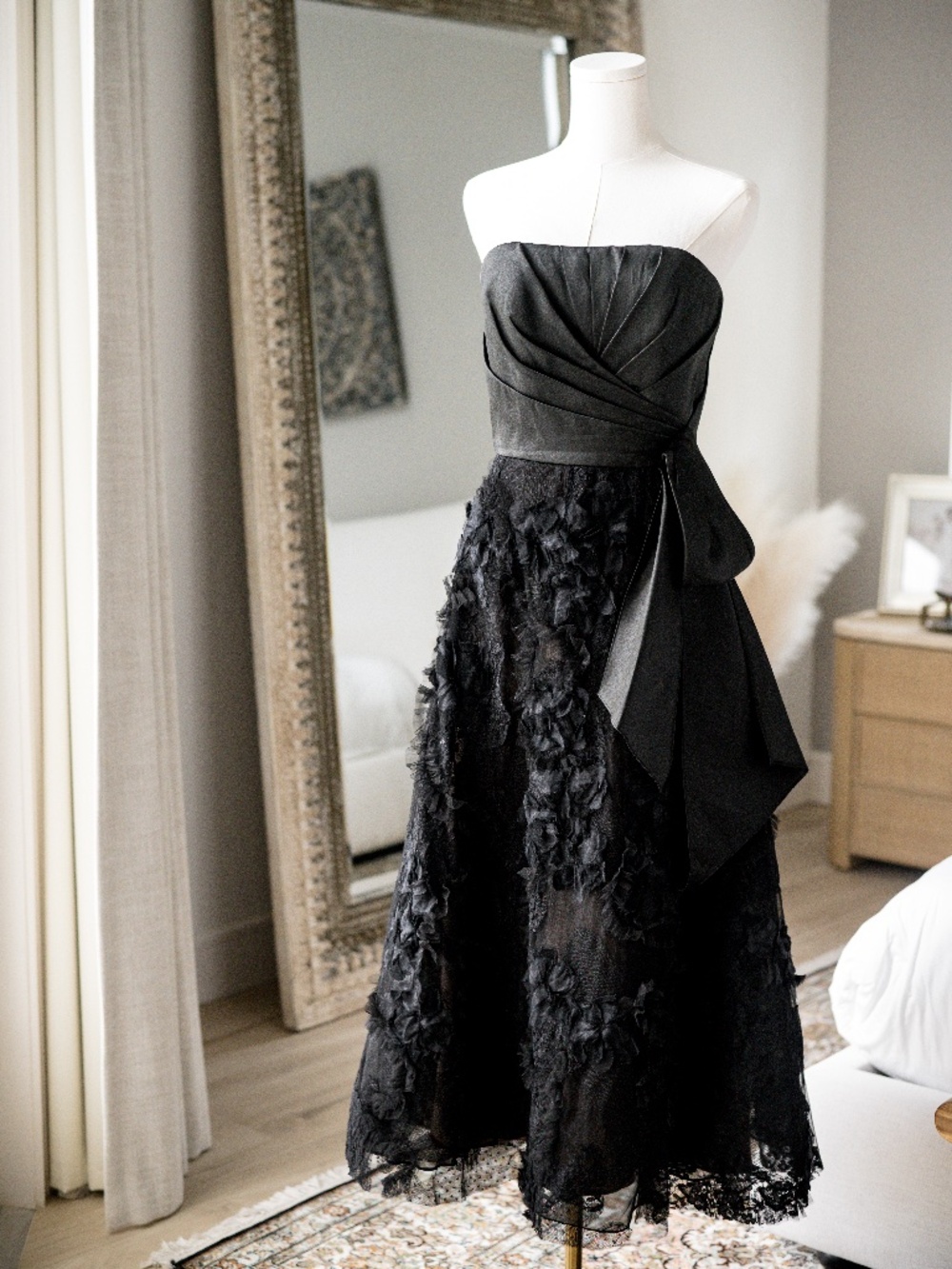 Marchesa Strapless Floral Cocktail Dress | Black | Size 4